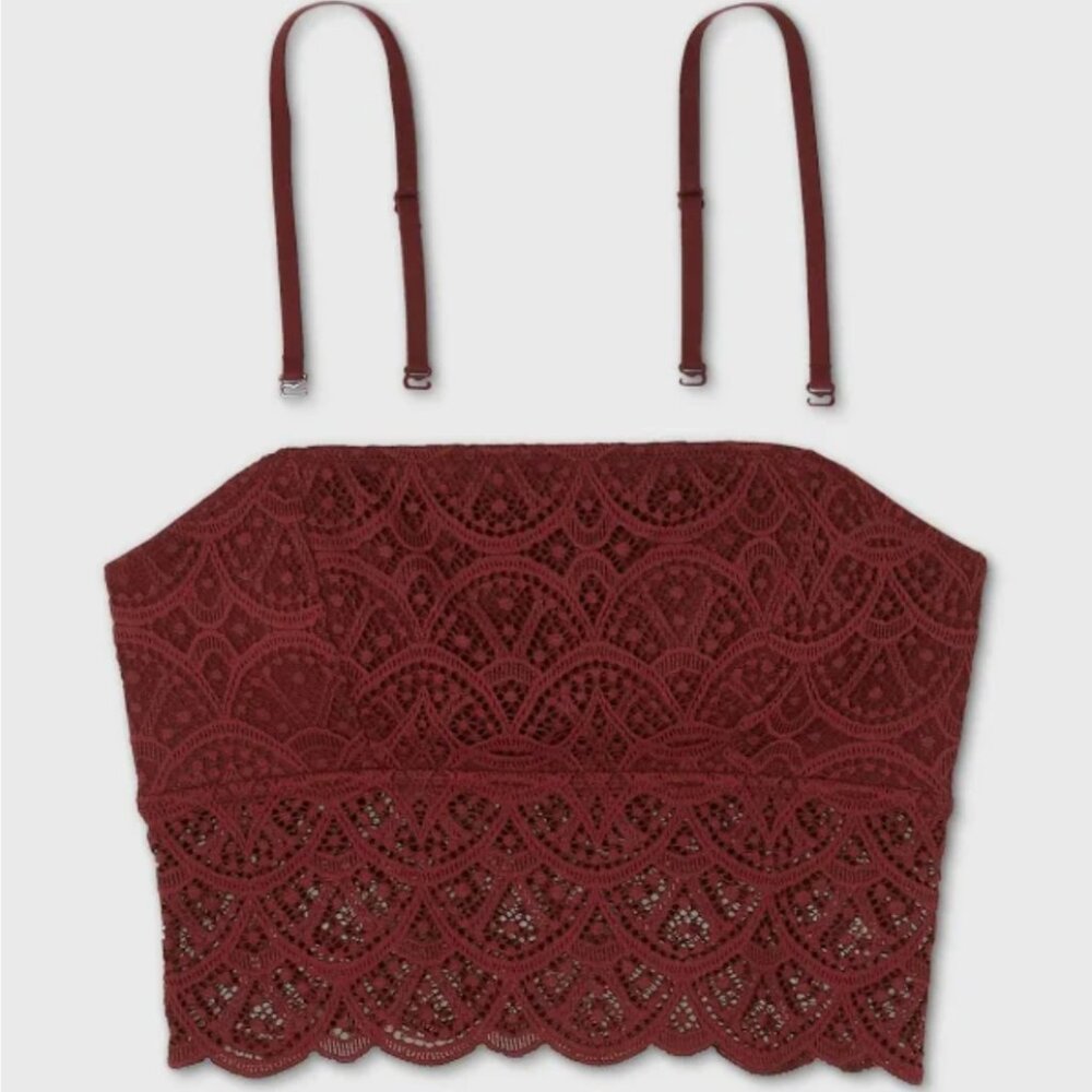 Colsie Lace Bandeau with Removable Straps - Maroon